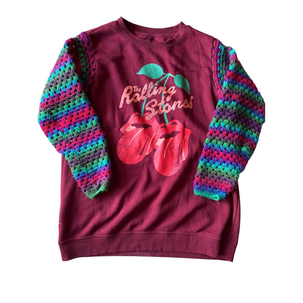 Handmade Crocheted Sleeves Rolling Stones Women’s L Maroon Crewneck Sweatshirt